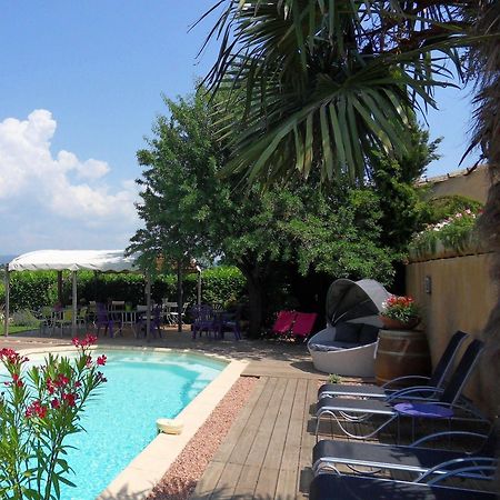 Le Jardin D'Ivana Chambres D'Hotes B&B Avec Piscine Chauffee Oppède Kültér fotó