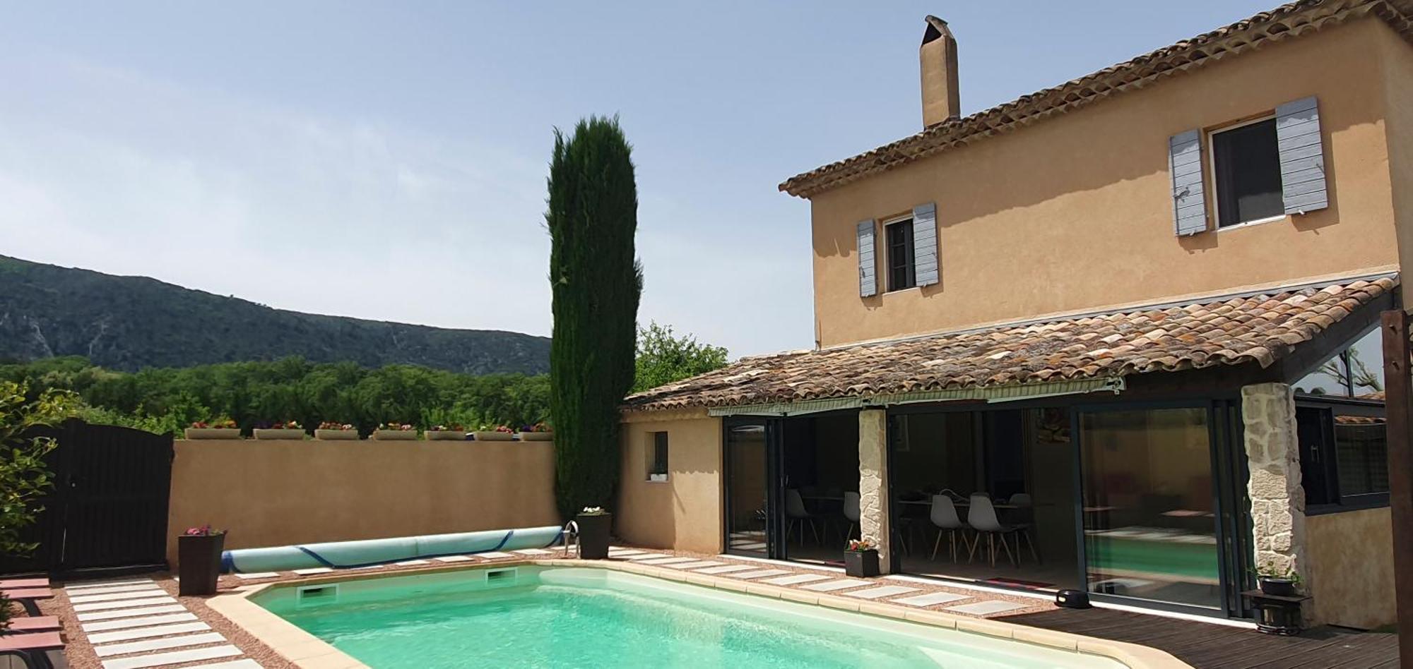 Le Jardin D'Ivana Chambres D'Hotes B&B Avec Piscine Chauffee Oppède Kültér fotó